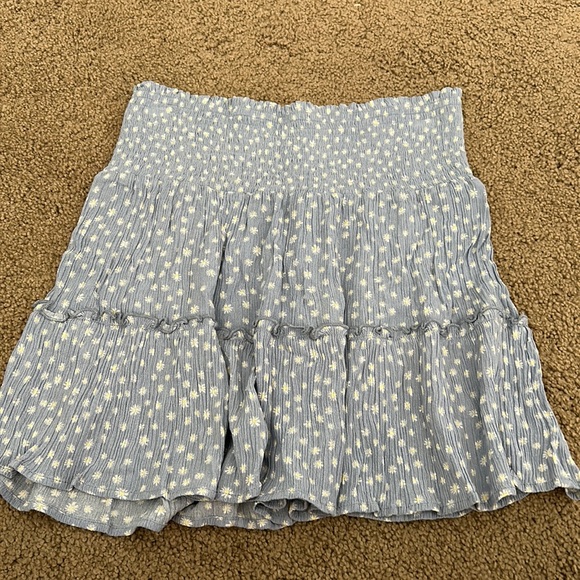 blue floral skirt size small worn few times - Picture 1 of 2